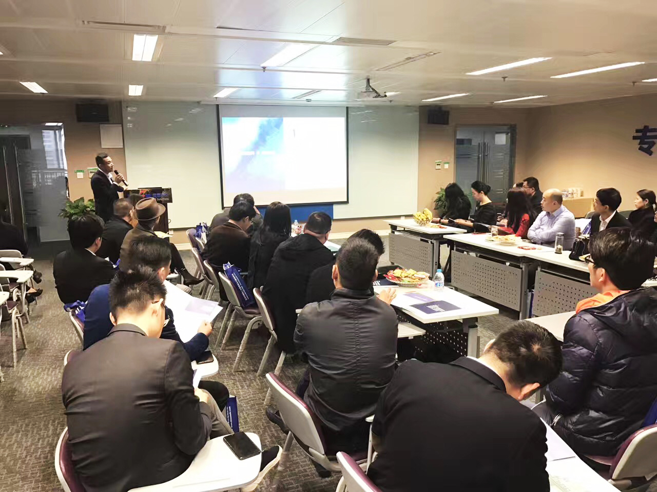 1490945586525073.jpg 1490945586525073.jpg