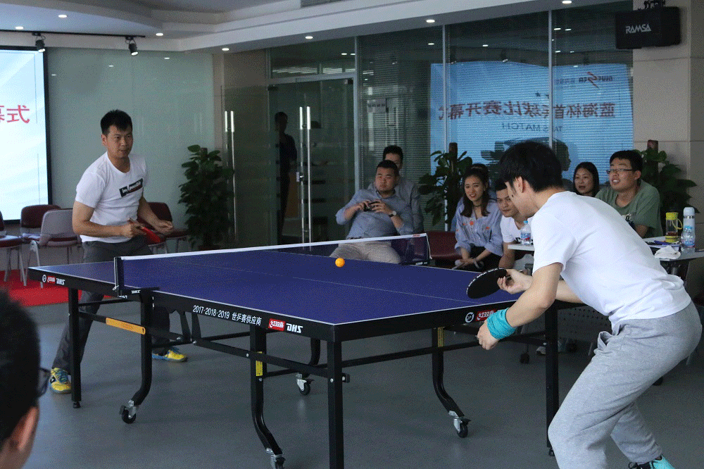 1525433694429844.gif 1525433694429844.gif