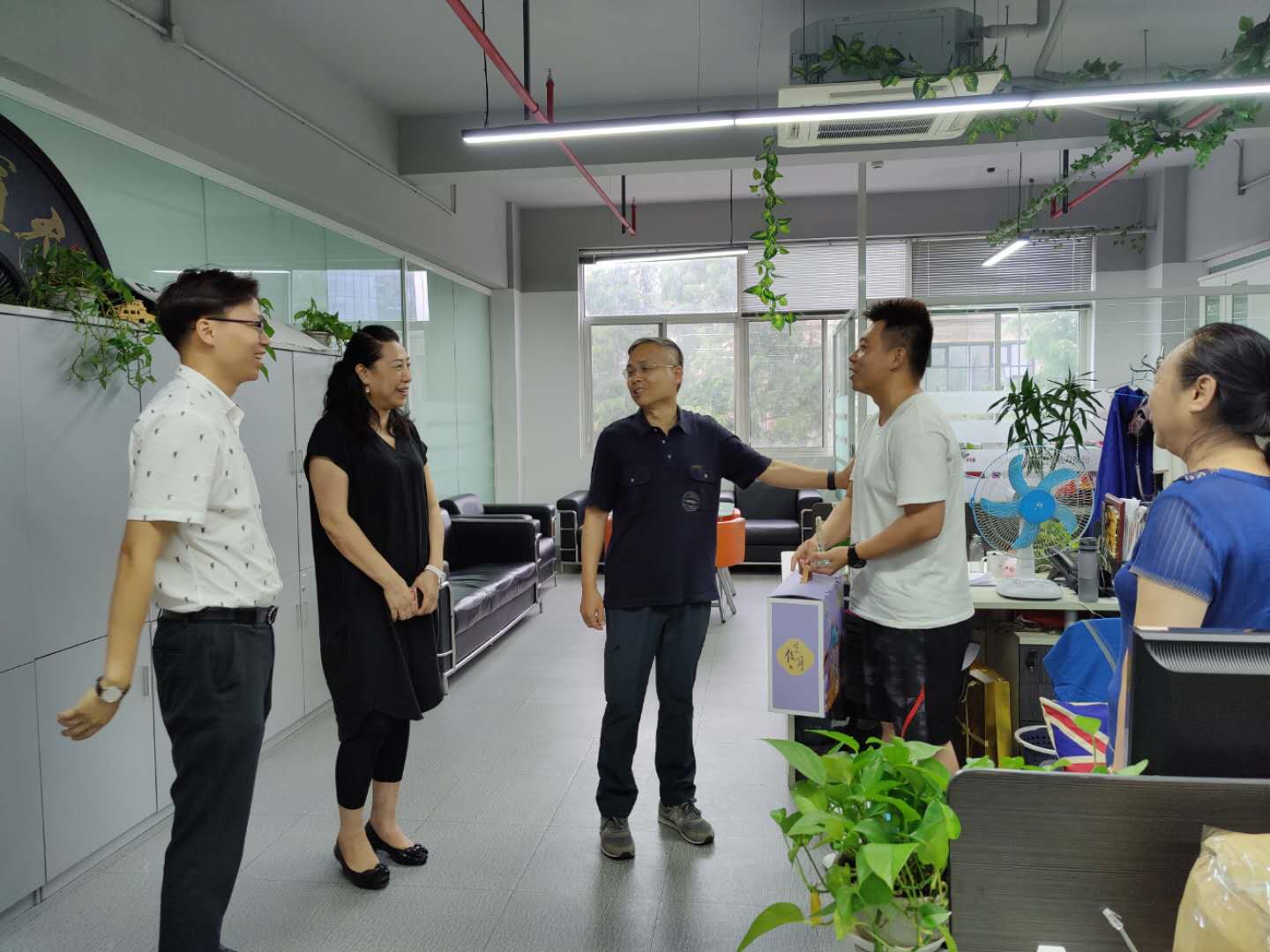 1596622501105914.jpg 1596622501105914.jpg