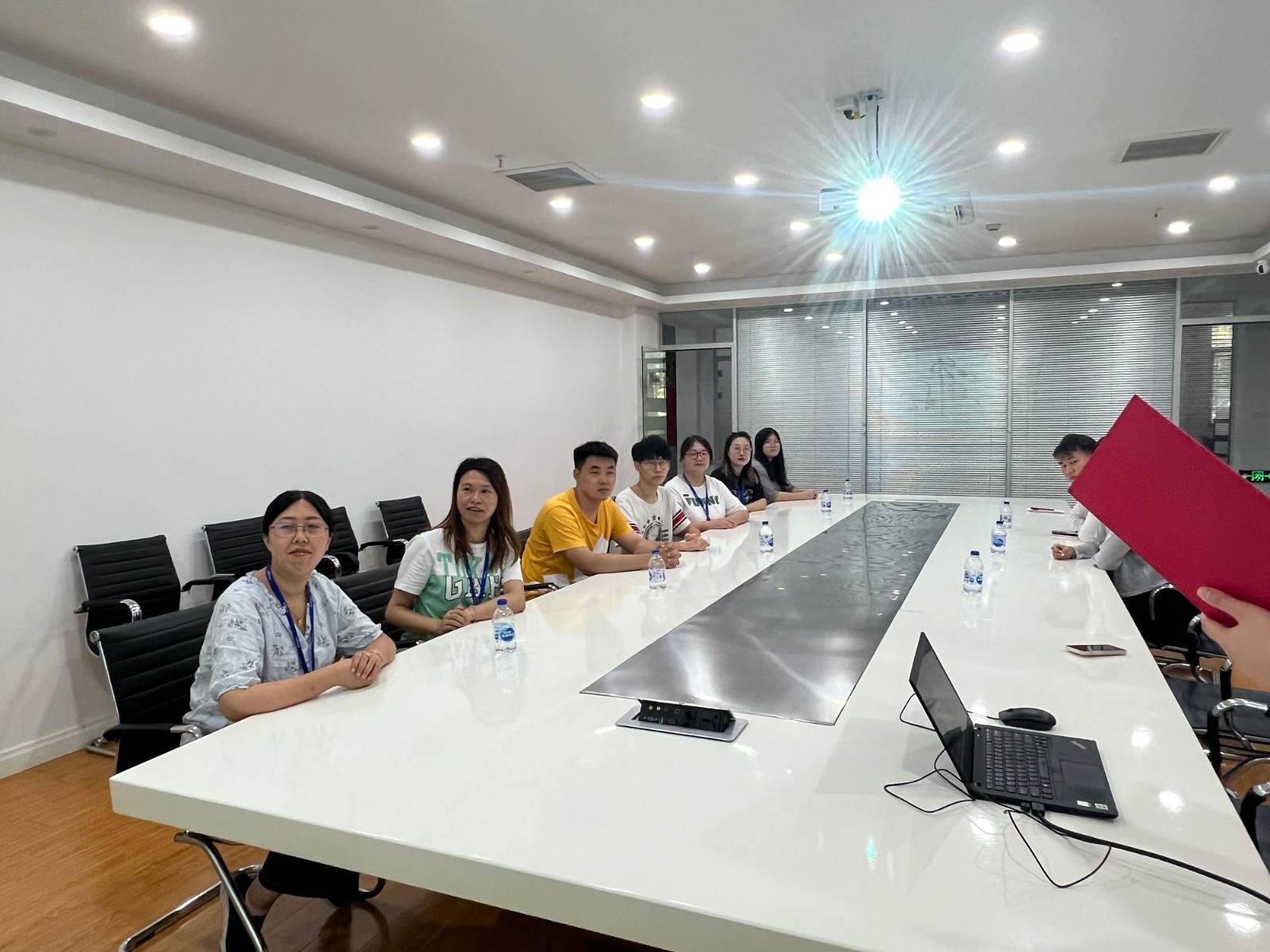 1663209107883872.jpg 1663209107883872.jpg