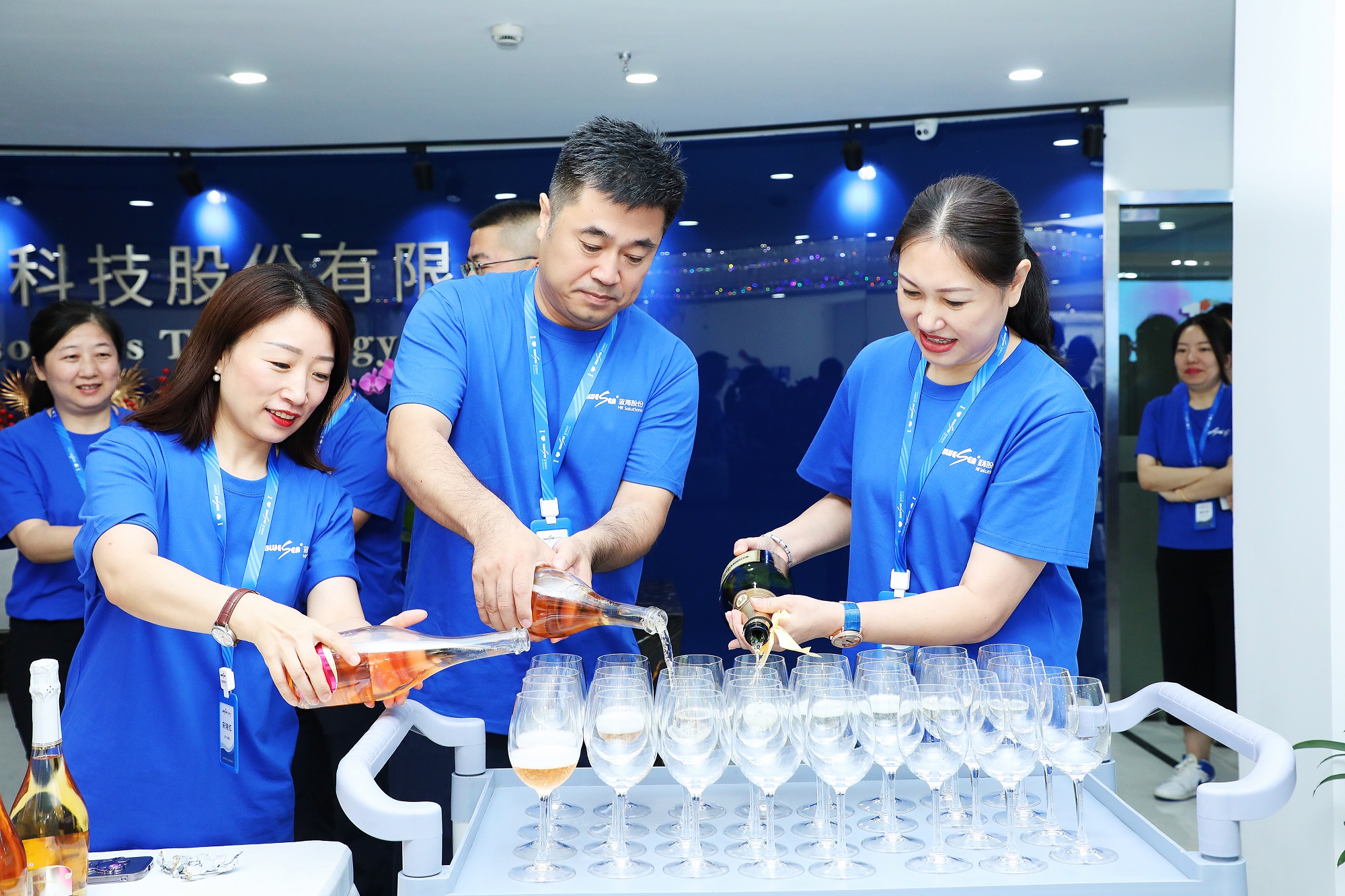 1692603254132167.jpg 1692603254132167.jpg