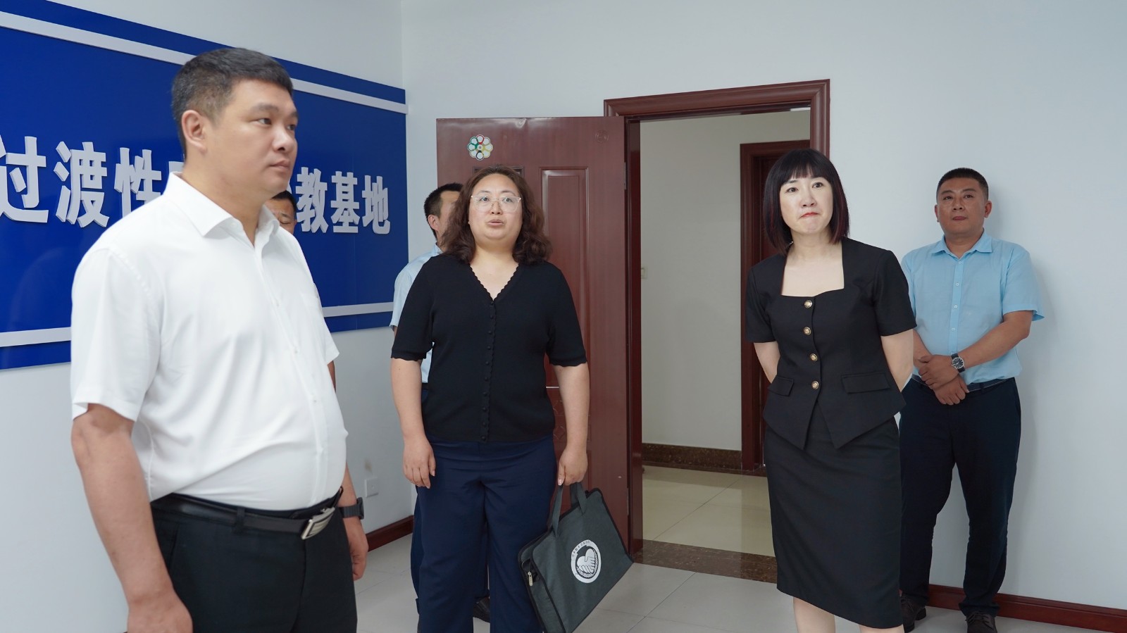 1722934208338229.jpg 1722934208338229.jpg